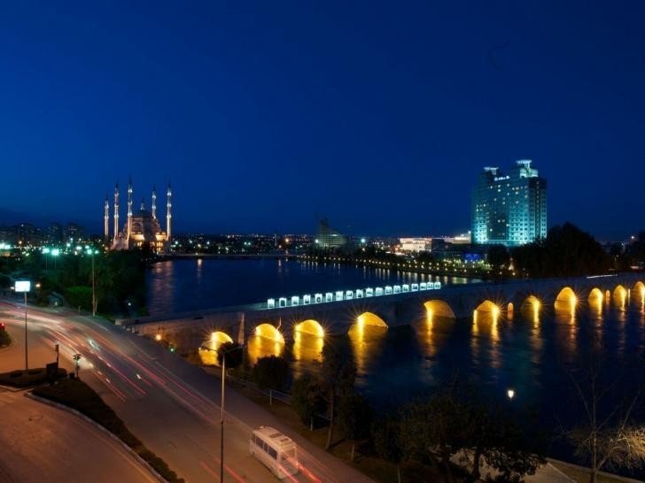 Taşköprü, Yüreğir Adana