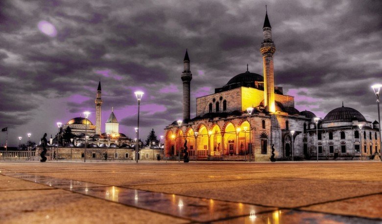 Mevlâna Türbesi, Karatay Konya