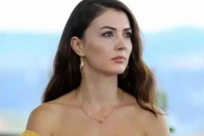 Aşk Mantık İntikam Esra kimdir, kaç yaşında? Burcu Özberk nereli? Burcu Özberk instagram!