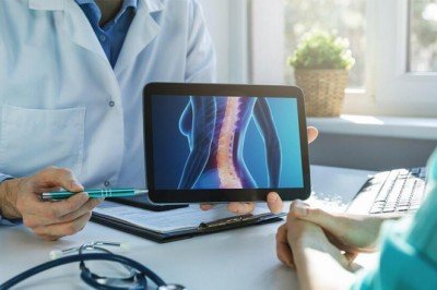 Tam kapalı omurga ameliyatlarının avantajları nelerdir?