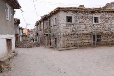 Tarihi binlerce yıl öncesine dayanan Ayazini ayağa kaldırılıyor