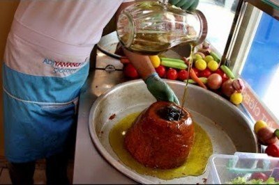 İnsanların BURAYA AKIN ETMESİNİN SEBEBİ BU!!! - Efsane Çiğ Köfteci - Sokak Lezzetleri