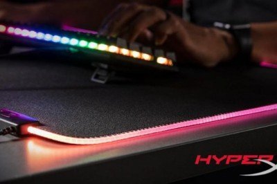 Yeni HyperX Pulsefire Mat RGB Mouse Pad, Oyun Dünyasını Aydınlatıyor
