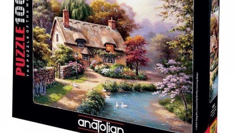 1047 Anatolian Patikadaki Konak 1000 Parça Puzzle