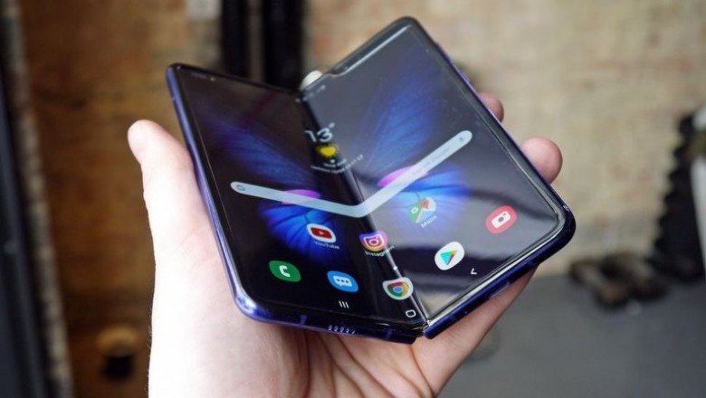 Galaxy Z Fold 2'ye Gelen Rusya Hükümetine Ait Uygulamalar Korkuttu
