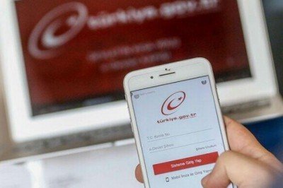 e-Devlet ad soyad değişikliği nasıl yapılır? Mahkemesiz isim değiştirme başvurusu adımları..