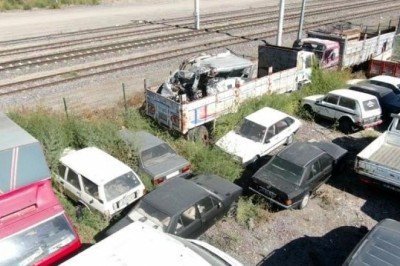 Milyonlarca liralık araçlar yediemin otoparklarında çürüyor! Aralarında lüks markalar da var