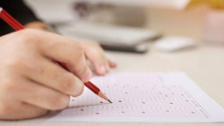 Yabancı Dil Bilgisi Seviye Tespit Sınavı yapıldı