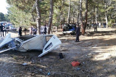 Afyonkarahisar'da 5 öğrencinin hayatını kaybettiği kazada servis şoförü tutuklandı