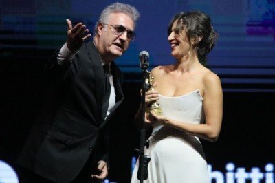 Altın Portakal'da Nihal Yalçın ve Tamer Karadağlı arasında ödül gerginliği