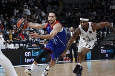 Anadolu Efes, Euroleague'de 3.hafta mücadelesinde LDLC ASVEL'e  mağlup oldu