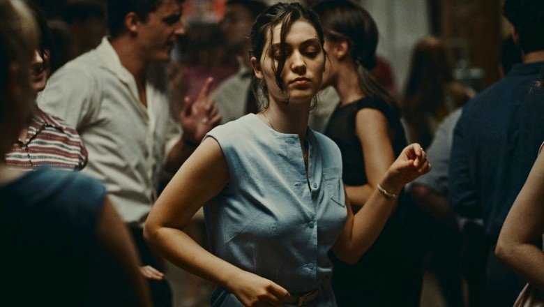 Antalya Altın Portakal Film Festivali'nde filmdeki sahnelerden etkilenen seyirciler baygınlık geçirdi