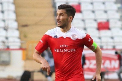 Antalyaspor Nuri Şahin'e emanet