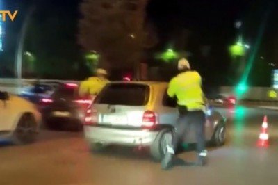 Aracını polislerin üzerine sürdü