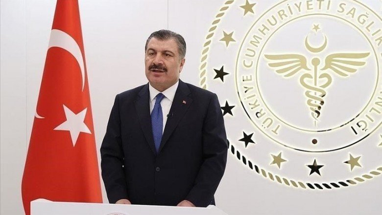 Bakan Koca: Aşı yaptırmamış gençlerin hastalarımız içindeki oranı arttı