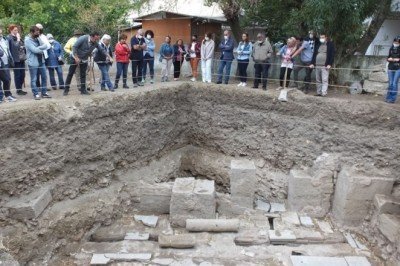 Balıkesir’de Adramytteion kazılarında Roma hamamı ortaya çıktı