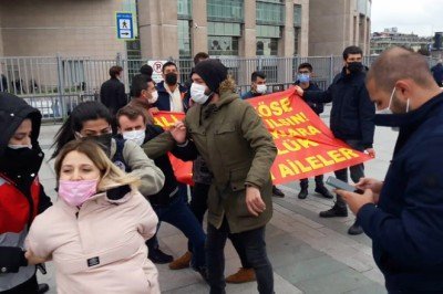 Basın açıklaması yapmak isteyen TAYAD’lılara polis müdahalesi; 8 kişi gözaltına alındı