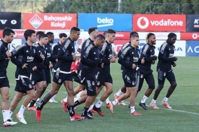 Beşiktaş, Medipol Başakşehir maçı hazırlıklarına başladı