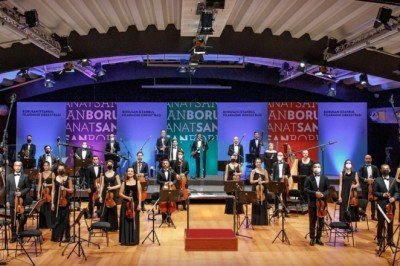 Borusan İstanbul Filarmoni Orkestrası yeni sezonu açıyor
