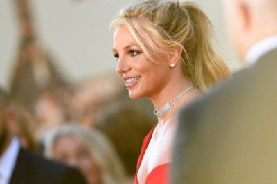 Britney Spears: Arafta kalmış bir hayalet hakkında kitap yazıyorum