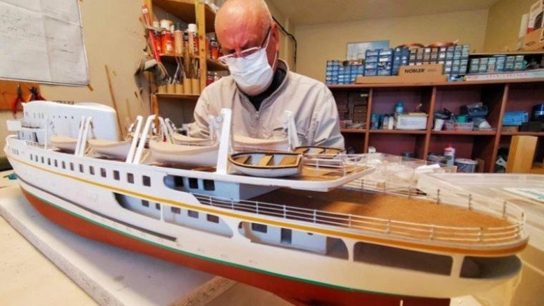 Çocukluk hayalindeki gemileri sanata dönüştürüyor