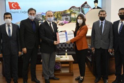 Hafize Sakız Anaokulu'na Kalite Yönetim ve İş Sağlığı belgesi