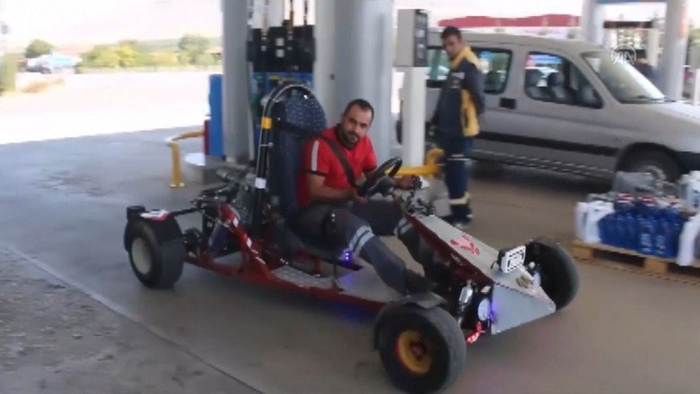 Hurda parçalarını toplayarak Go Kart aracı yaptı