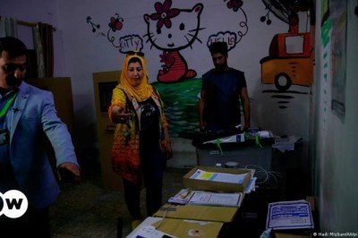 Irak'ta halk sandık başında