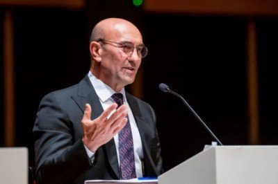 İzmir'de depremden etkilenen tüm konutlar için emsal artışı geliyor