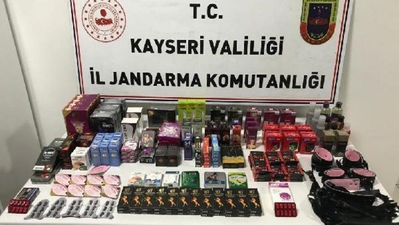Jandarma&amp;#39;dan kaçak hap operasyonu