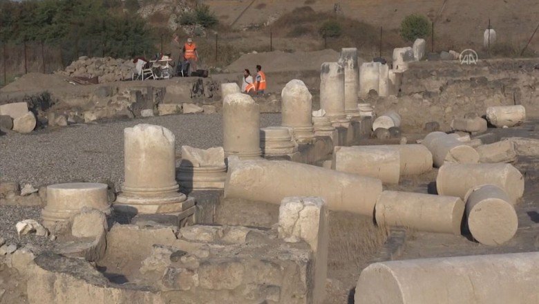 Kilisenin tabanında tapınak