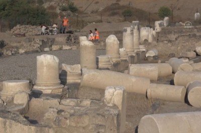 Kilisenin tabanında tapınak