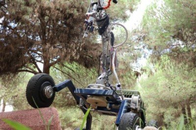 Kocaeli'de üniversite öğrencileri insansız 