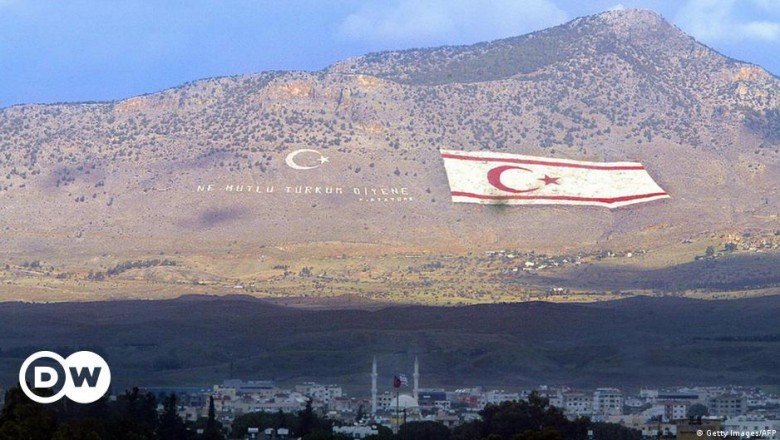 Kuzey Kıbrıs'ta hükümet istifa etti