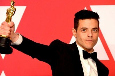 Rami Malek: Pizza kutularına fotoğrafımı iliştirirdim
