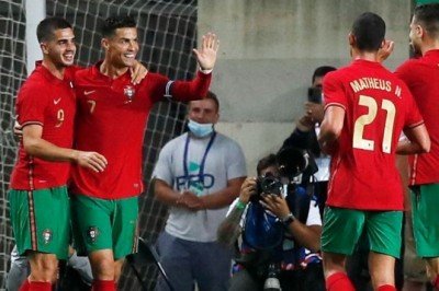 Ronaldo rekor kırmaya devam ediyor