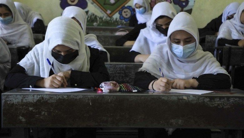 Taliban'dan kız çocuklarının eğitimine ilişkin açıklama