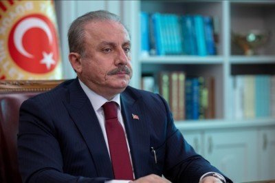 TBMM Başkanı Şentop: Şirazi, bütünlükçü hakim idealini ortaya koyan çok önemli bir örnek şahsiyettir