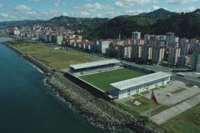 Trabzon'da denize sıfır stat