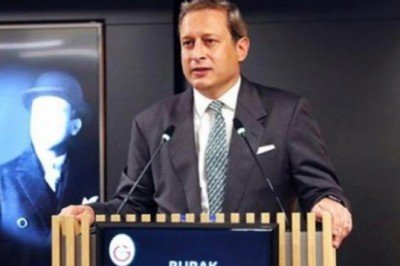 Galatasaray'ın Divan Kurulu'nda büyük gerginlik! Başkan Burak Elmas çok sinirlendi