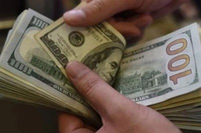 Merkez Bankası'ndaki görevden almalar sonrası dolar 9.16'ya yükseldi