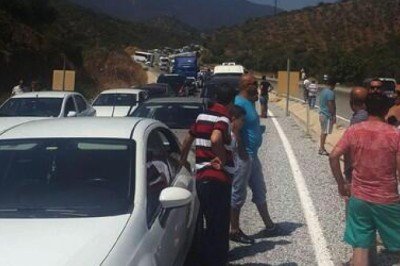 3 saat boyunca kimseyi sokmadılar