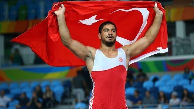 Altına giden yol İzmir'den başladı