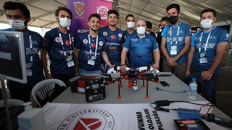 Bakan Varank'tan TEKNOFEST'te yarışan takımlara ziyaret