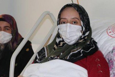 'Bebeğim zarar görür' diye aşı yaptırmamıştı... 'Çok pişmanım, büyük bir hata yaptım'