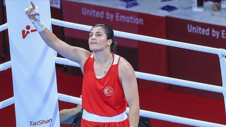 Busenaz Sürmeneli'nin ismi Bayburt'ta spor salonuna verilecek
