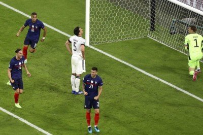 Fransa - Almanya maçından öne çıkan fotoğraflar