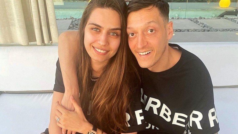 Mesut Özil: Fenerbahçe'de doğum günümü kutlamak...