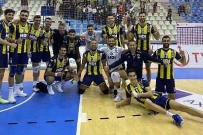 Efeler Ligi: Tokat Belediye Plevne 0-3 Fenerbahçe