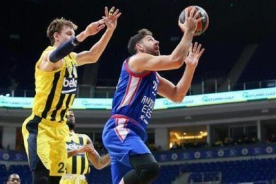 Fenerbahçe Beko'nun konuğu Anadolu Efes